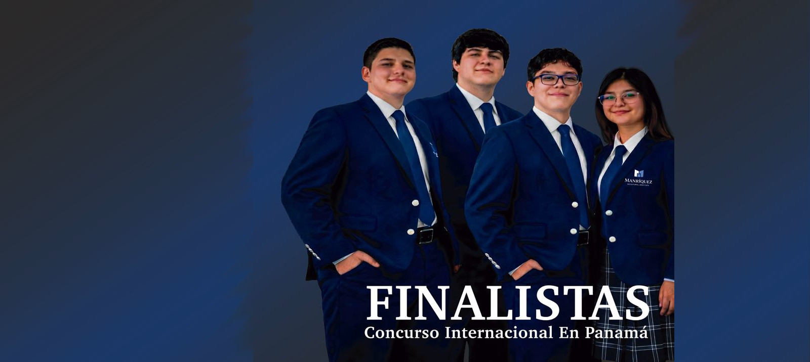 Estudiantes del MANRÍQUEZ Bicultural Institute